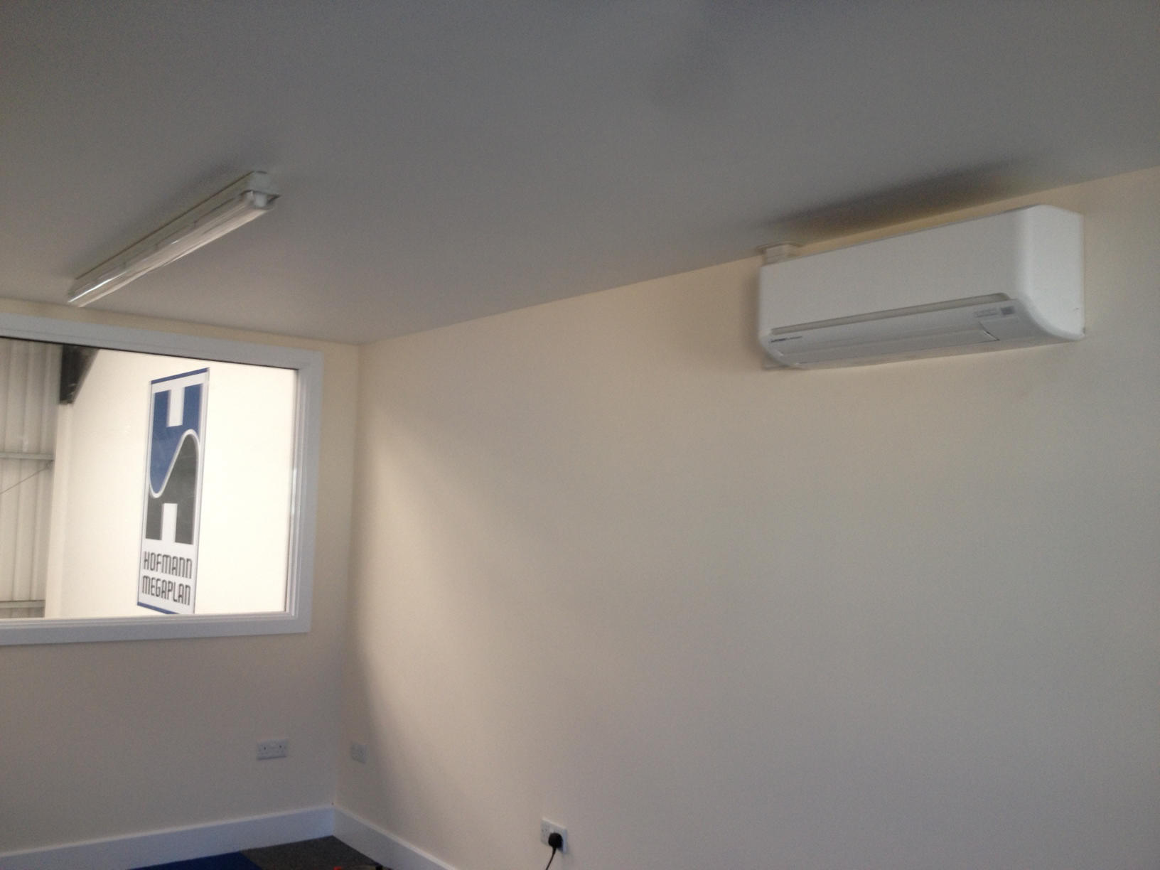 The bonus about air conditioning heat pumps for small business is when you relocate